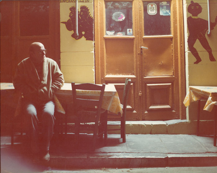 Περιγραφ: Ο Θδωρος Αγγελπουλος κατ τη διρκεια των γυρισμτων της ταινας «Ο Μελισσοκμος», 198...