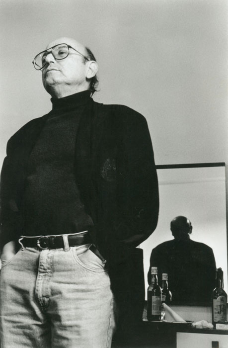 Περιγραφ: Ο Θδωρος Αγγελπουλος κατ τη διρκεια των γυρισμτων της ταινας «Το βλμμα του Οδυσσα», Magnum Photos, 199..