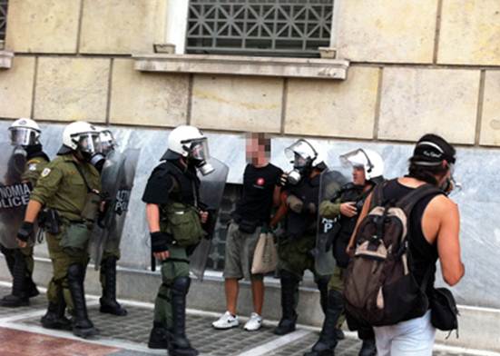 Περιγραφ: http://www.newsbeast.gr/files/1/2012/10/09/prosagwges1.jpg