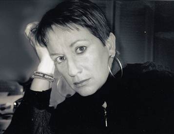 Τα δο πρσωπα της Λνας Διβνη