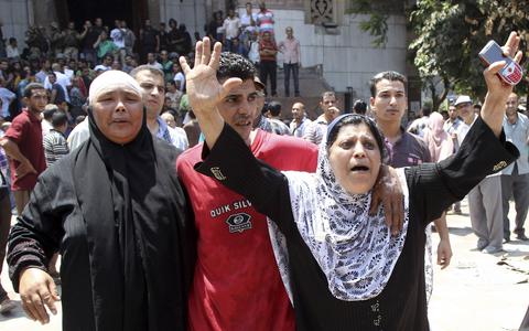 Την απαγόρευση της Μουσουλμανικής Αδελφότητας εξετάζει η Αίγυπτος  