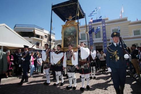 Το Μεσολγγι φρεσε τα γιορτιν του